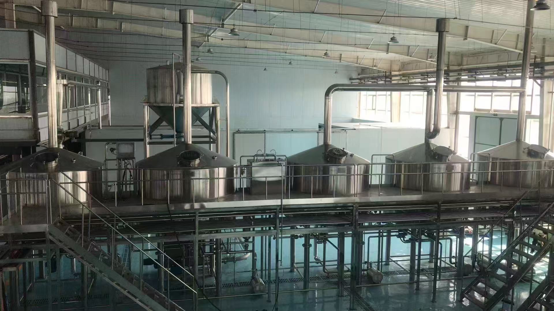 原阳精酿啤酒设备厂—精酿啤酒设备主要生产工艺与核心技术